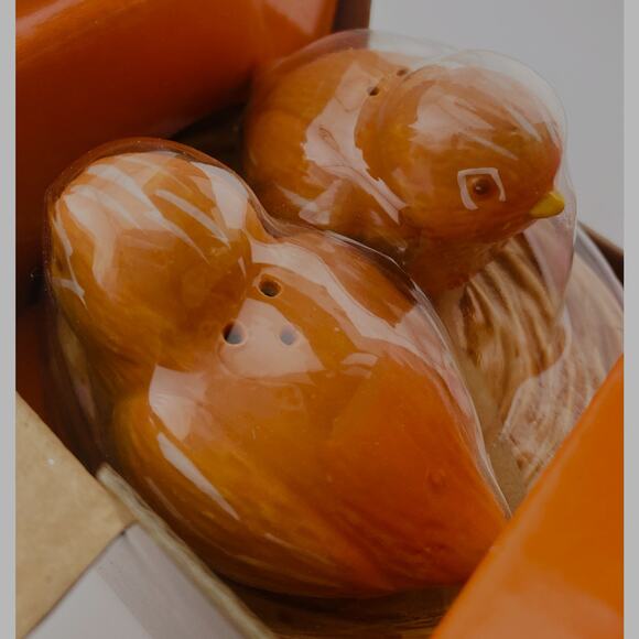 Essential Home Quail Salt and Pepper 3 Pc Set with Nest Ceramic 2.25" NRFB - Picture 4 of 11